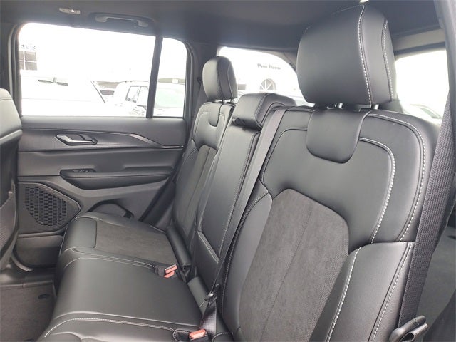 2025 Jeep Grand Cherokee GRAND CHEROKEE ALTITUDE X 4X2