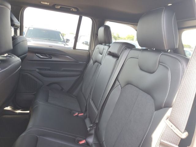 2025 Jeep Grand Cherokee GRAND CHEROKEE ALTITUDE X 4X2