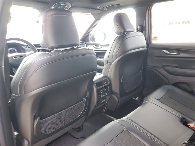 2025 Jeep Grand Cherokee GRAND CHEROKEE ALTITUDE X 4X2