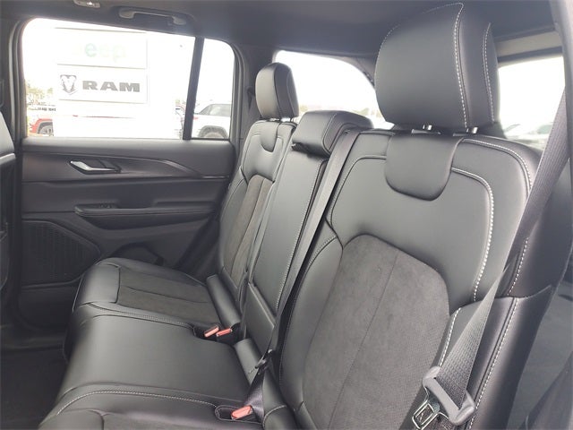 2025 Jeep Grand Cherokee GRAND CHEROKEE ALTITUDE X 4X2