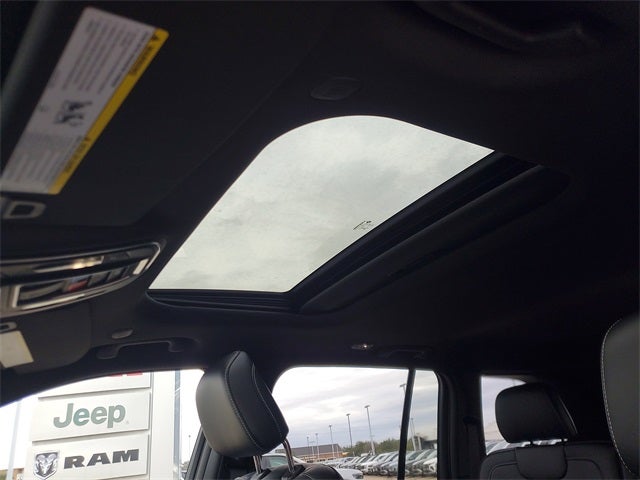 2025 Jeep Grand Cherokee GRAND CHEROKEE ALTITUDE X 4X2