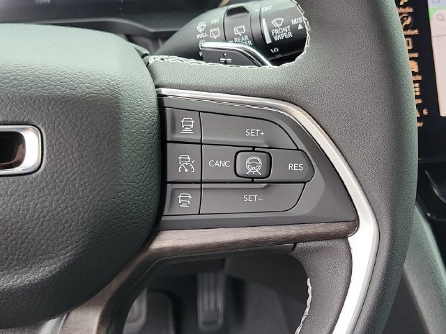 2027 Jeep Grand Cherokee Altitude