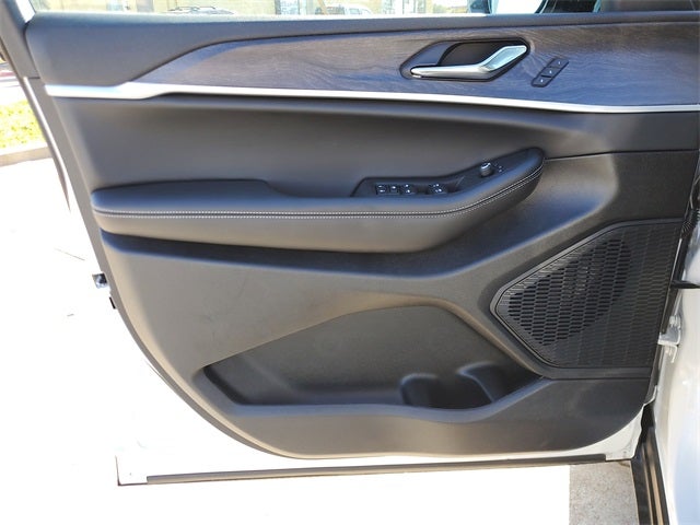 2025 Jeep Grand Cherokee GRAND CHEROKEE LIMITED 4X2