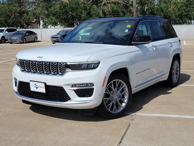 2025 Jeep Grand Cherokee Summit 4x4