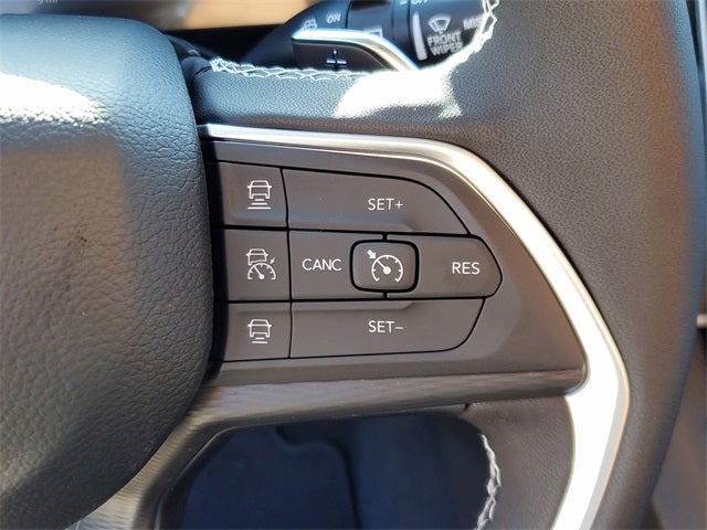 2025 Jeep Grand Cherokee GRAND CHEROKEE L ALTITUDE X 4X2