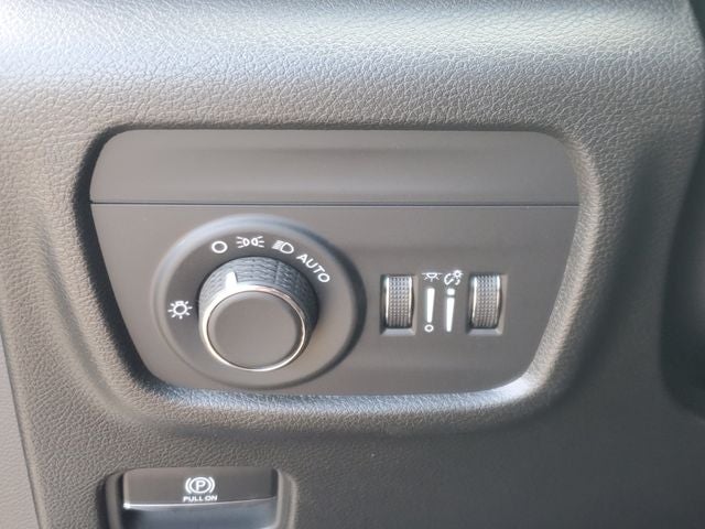 2026 Jeep Grand Cherokee GRAND CHEROKEE L LAREDO 4X2