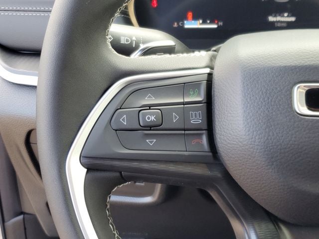 2026 Jeep Grand Cherokee GRAND CHEROKEE L LAREDO 4X2