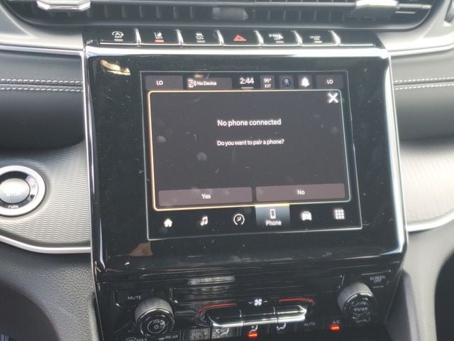 2026 Jeep Grand Cherokee GRAND CHEROKEE L LAREDO 4X2