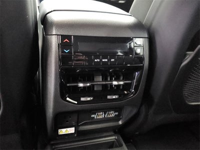 2025 Jeep Grand Cherokee GRAND CHEROKEE L ALTITUDE X 4X2