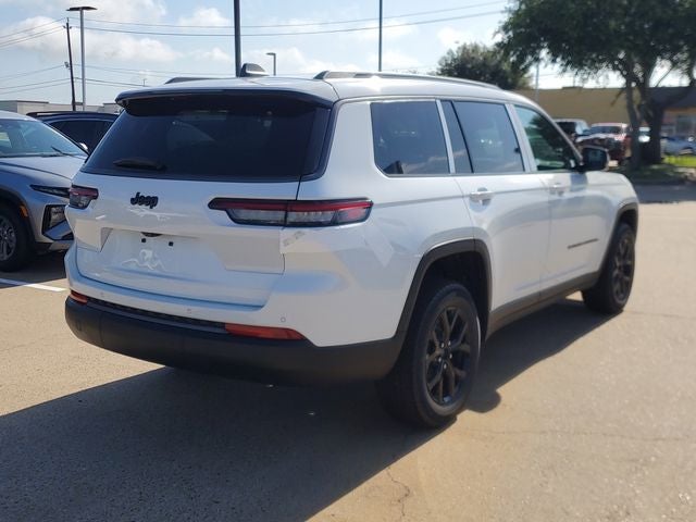 2026 Jeep Grand Cherokee GRAND CHEROKEE L LAREDO ALTITUDE 4X2
