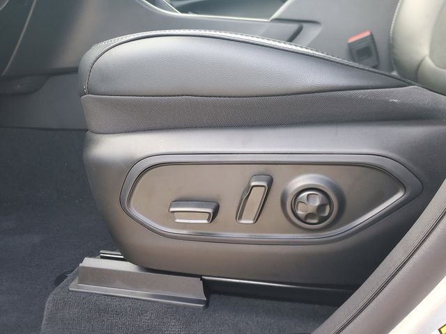 2026 Jeep Grand Cherokee GRAND CHEROKEE L LAREDO ALTITUDE 4X2