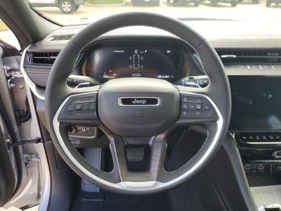2026 Jeep Grand Cherokee GRAND CHEROKEE L LAREDO ALTITUDE 4X2
