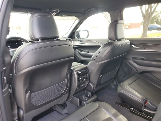 2025 Jeep Grand Cherokee GRAND CHEROKEE L LIMITED 4X2