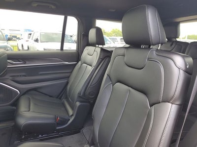 2026 Jeep Grand Cherokee GRAND CHEROKEE L LIMITED 4X2