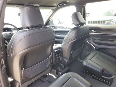 2026 Jeep Grand Cherokee GRAND CHEROKEE L LIMITED 4X2