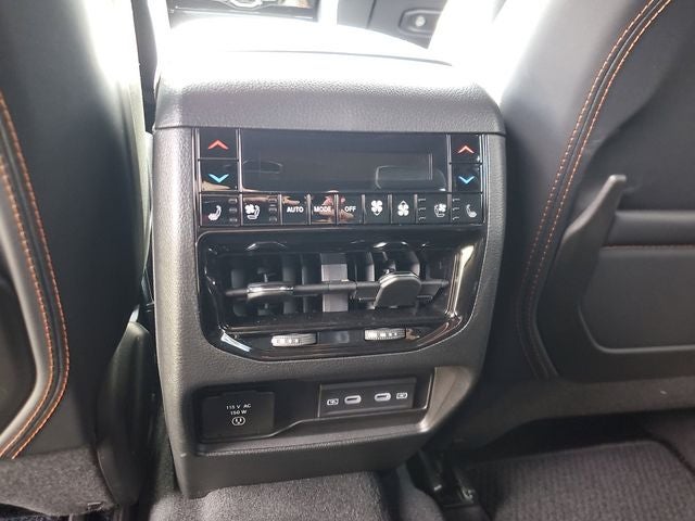 2026 Jeep Grand Cherokee L Summit