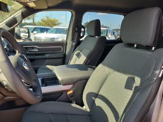 2027 RAM 1500 Big Horn/Lone Star