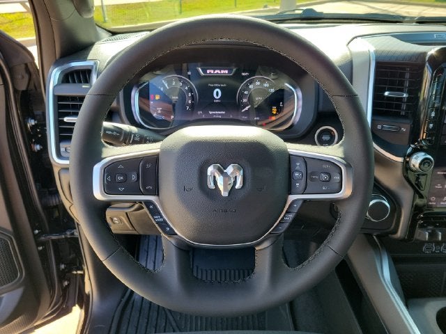 2027 RAM 1500 Big Horn/Lone Star