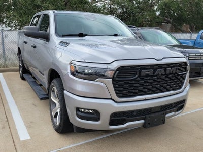 2025 RAM 1500 Tradesman Crew Cab 4x2 5'7' Box
