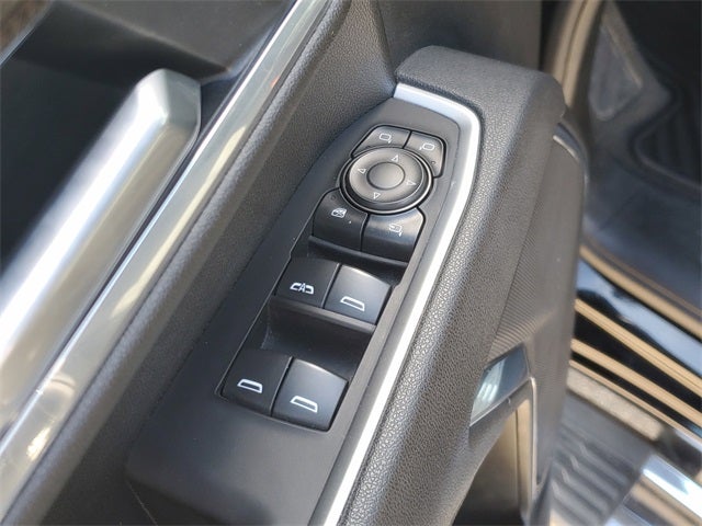 2025 Chevrolet Silverado 2500HD 4WD Crew Cab Standard Bed LT