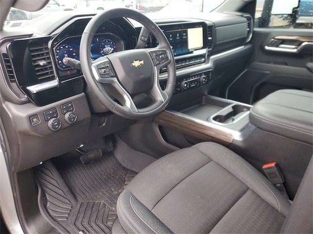 2024 Chevrolet Silverado 2500HD 4WD Crew Cab Standard Bed LT