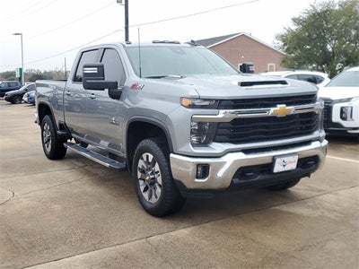 2024 Chevrolet Silverado 2500HD 4WD Crew Cab Standard Bed LT