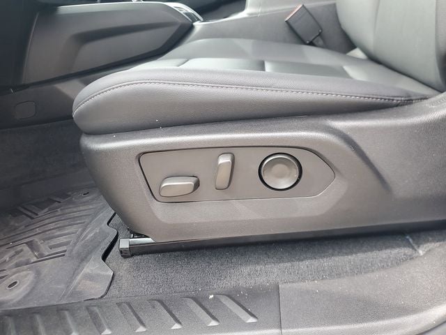 2024 Chevrolet Colorado 2WD LT