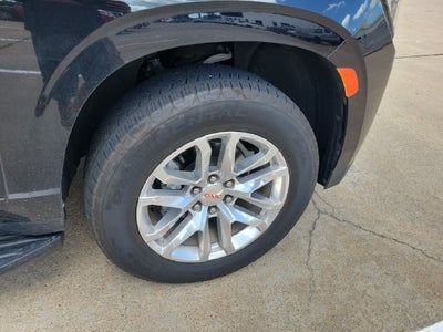 2024 GMC Yukon XL 2WD SLT