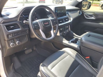 2021 GMC Yukon XL 4WD SLT