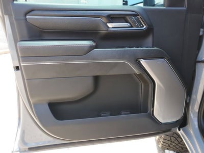 2024 GMC Sierra 2500HD 4WD Crew Cab Standard Bed AT4X