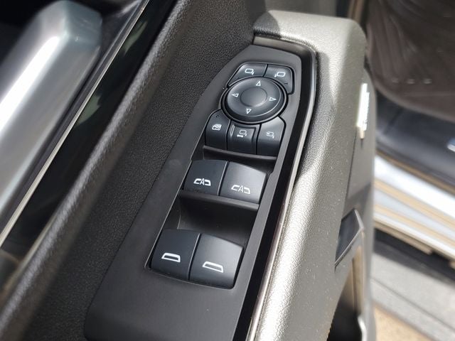 2025 GMC Sierra 2500HD 4WD Crew Cab Standard Bed AT4