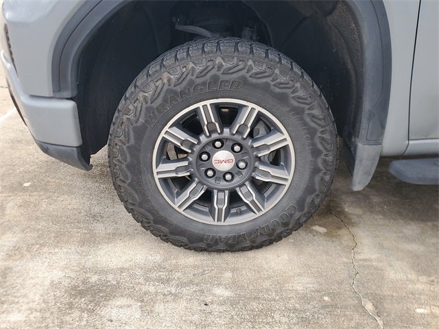 2024 GMC Sierra 1500 4WD Crew Cab Short Box AT4