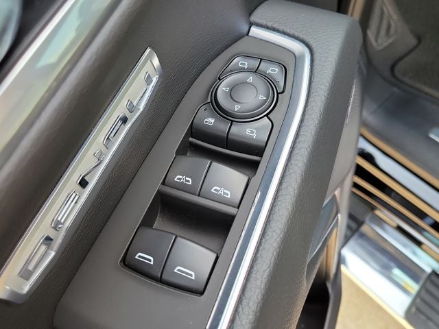 2025 GMC Sierra 1500 4WD Crew Cab Short Box Denali