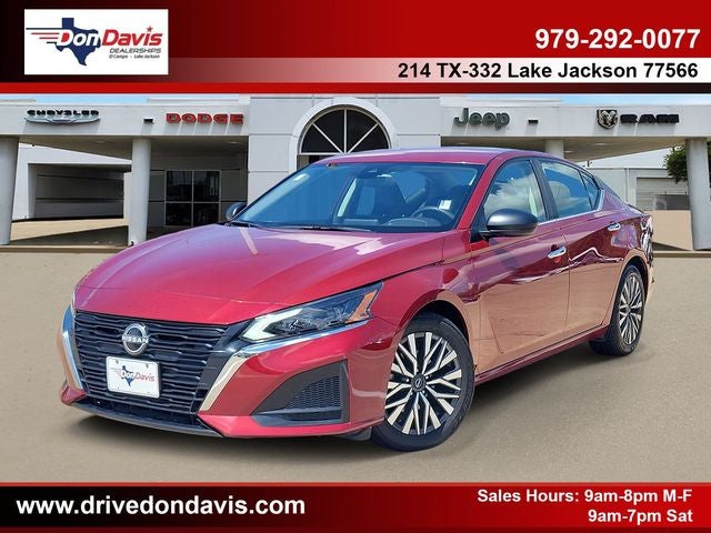 2025 Nissan Altima SV FWD