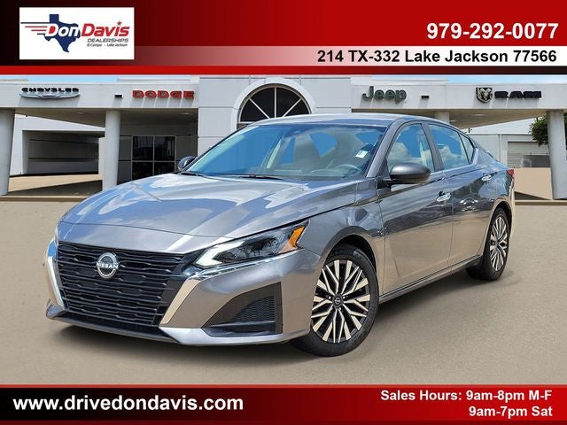 2025 Nissan Altima SV FWD