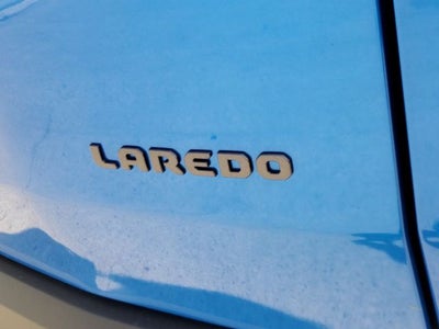 2026 Jeep Cherokee CHEROKEE LAREDO 4X4