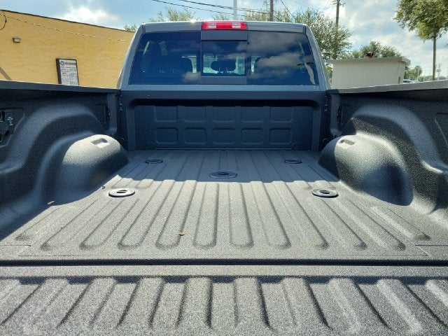 2027 RAM 2500 Black Express