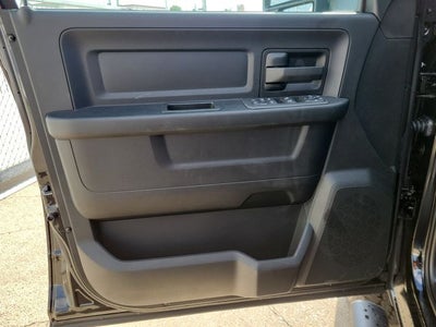 2026 RAM 2500 RAM 2500 BLACK EXPRESS CREW CAB 4X4 6'4' BOX