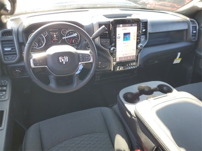 2026 RAM Ram 2500 RAM 2500 BLACK EXPRESS CREW CAB 4X4 6'4' BOX