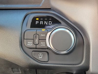 2026 RAM 1500 RAM 1500 EXPRESS CREW CAB 4X4 5'7' BOX
