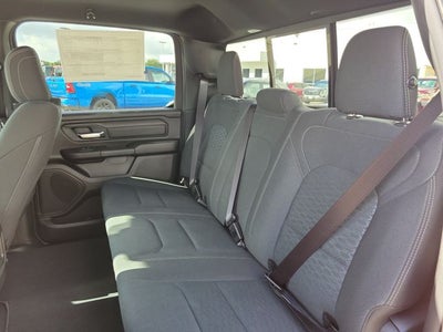 2026 RAM 1500 RAM 1500 EXPRESS CREW CAB 4X4 5'7' BOX