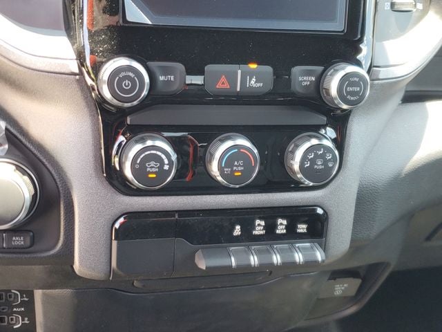2026 RAM Ram 1500 RAM 1500 WARLOCK CREW CAB 4X4 5'7' BOX
