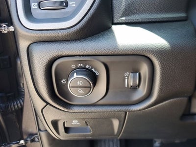 2026 RAM Ram 1500 RAM 1500 WARLOCK CREW CAB 4X4 5'7' BOX
