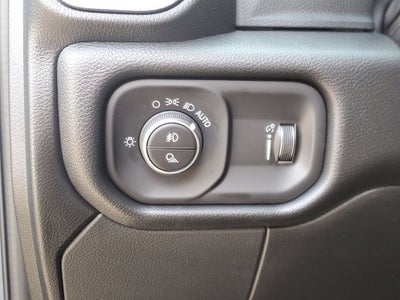 2026 RAM Ram 2500 RAM 2500 BLACK EXPRESS CREW CAB 4X4 6'4' BOX