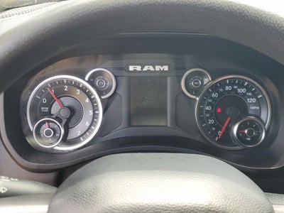 2022 RAM 2500 Tradesman Crew Cab 4x4 6'4' Box