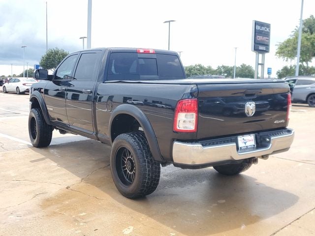 2022 RAM 2500 Tradesman Crew Cab 4x4 6'4' Box