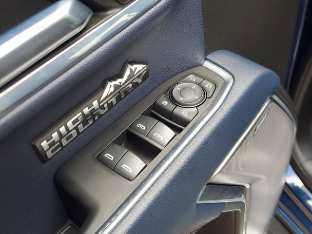 2023 Chevrolet Silverado 1500 4WD Crew Cab Standard Bed High Country