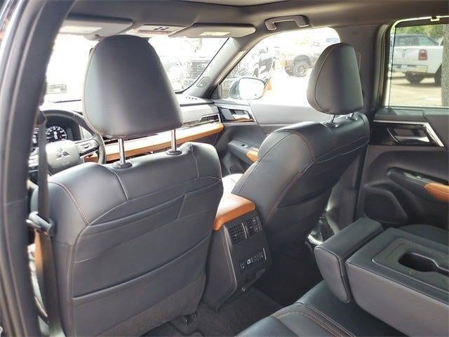2022 Mitsubishi Outlander SEL 2.5 2WD