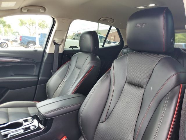 2022 Buick Envision FWD Essence