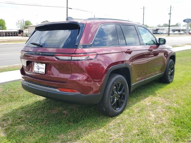 2026 Jeep Grand Cherokee GRAND CHEROKEE LAREDO ALTITUDE 4X2